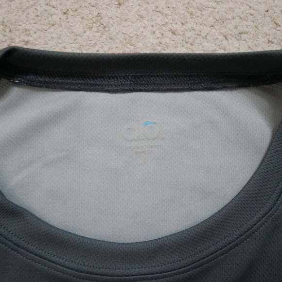 alo yoga colorblock exercise tee Large - Picture 6 of 7